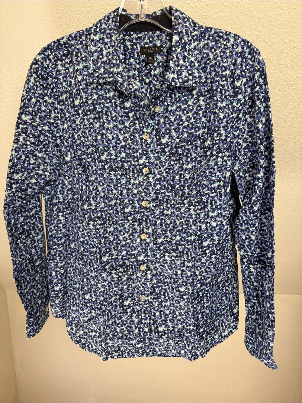 TALBOTS Petites Floral ButtonDown Blouse 12P